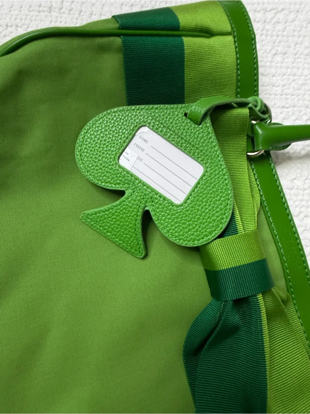 kate spade Adorable Green New York Bow Tote Bag with New Travel Spade Tag